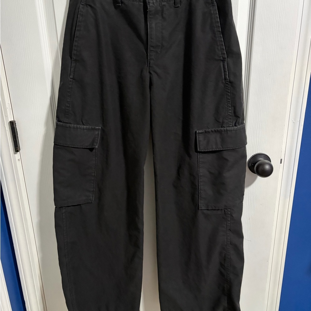 Levi’s Premium Baggy Cargo Pants